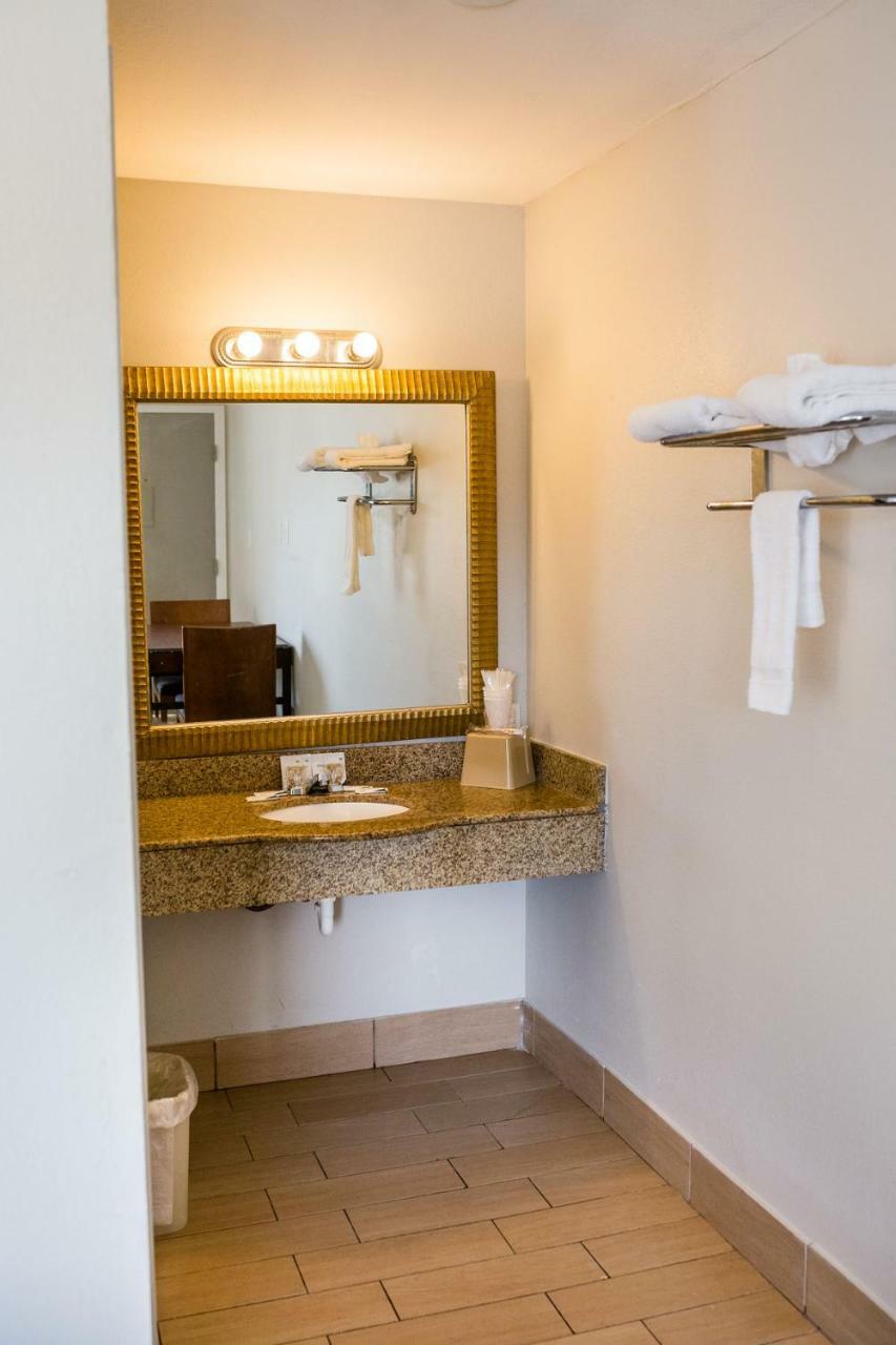 Merit Inn And Suites Beaumont Eksteriør bilde